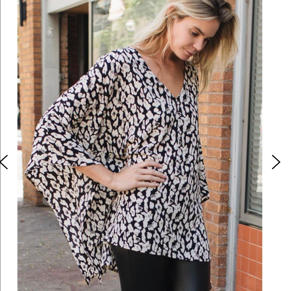 Womens Tunic - Amaryllis Brand
